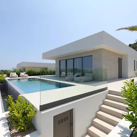 Vila Cloud 9 D8 Tkon