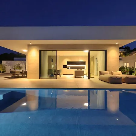 Vila Cloud 9 D8 Tkon