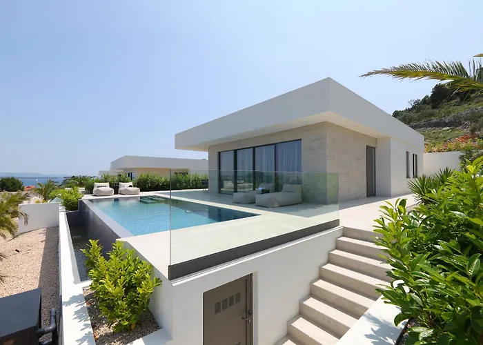 Villa Cloud 9 D8 Tkon