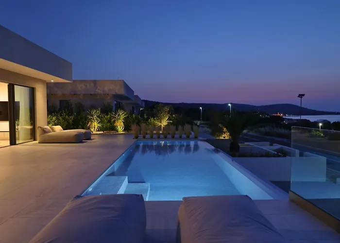 فيلة Cloud 9 D8 تكون